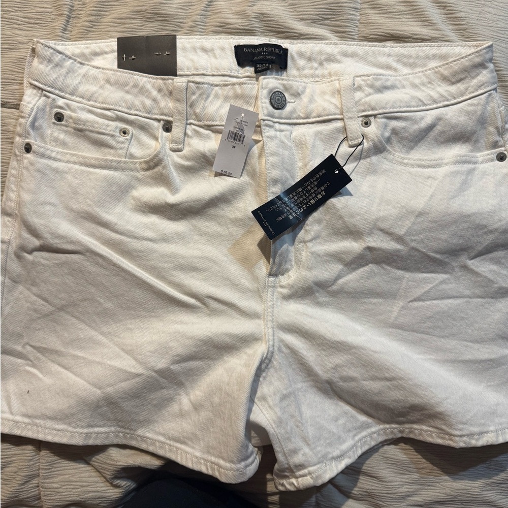 Banana Republic White Denim Women's Shorts, New with Tags (NWT)